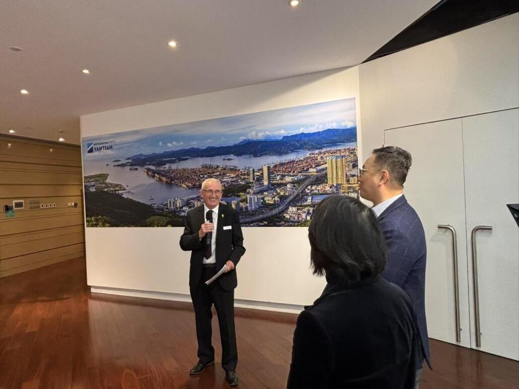 Deputy Mayor Cllr Mike Wharton speaking at an event during the trade mission to China