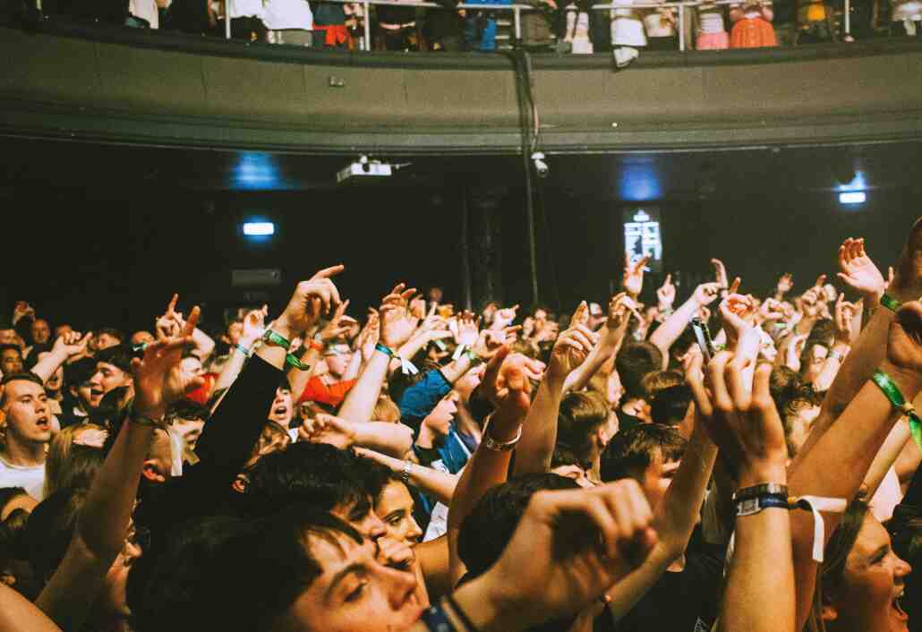 A concert audience